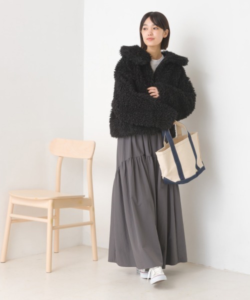 OMNES(オムネス)の「プードル衿付きファージャケット(その他アウター・レディース・ブラック/アイボリー/モカ・FREE)」の18枚目の写真