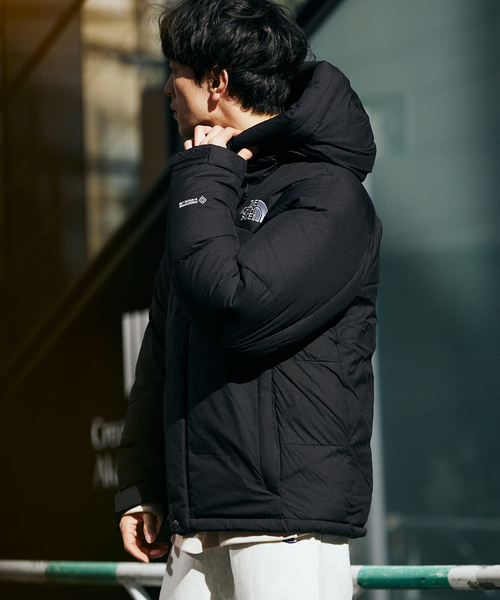 THE NORTH FACE(ザノースフェイス)の「【THE NORTH FACE / ザ ノースフェイス】バルトロライトジャケット(ダウンジャケット/コート・メンズ・ブラック・MEDIUM/LARGE/X-LARGE)」の10枚目の写真