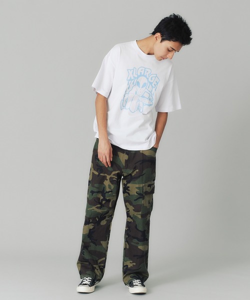 XLARGE（エクストララージ）の「ALIEN SPRAYER S/S TEE（Tシャツ/カットソー・メンズ・ブラック/パープル/ホワイト・XL/S/M/L）」の14枚目の写真