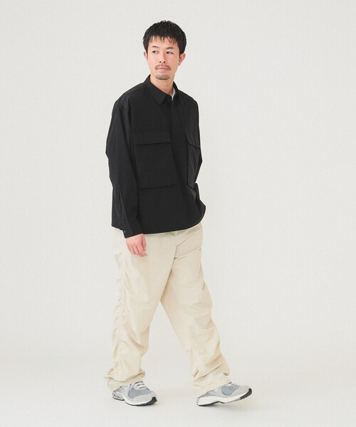 BEAMS(ビームス)の「BEAMS / アクション プルオーバーシャツ(シャツ/ブラウス・メンズ・チャコールグレー/ブラック/グリーン系その他4・S/L/XL/M)」の7枚目の写真