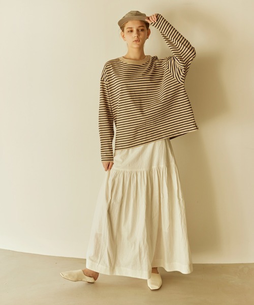 RNA-N（アールエヌエーエヌ）の「M2177 ボーダーオーバーサイズロンT（Tシャツ/カットソー・レディース・ベージュ/ブルー/ブラウン/オレンジ・MEDIUM）」の9枚目の写真