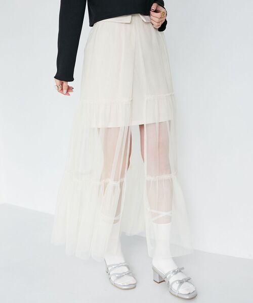 MAJESTIC LEGON(マジェスティックレゴン)の「チュールレイヤードミニスカート(スカート・レディース・ブラック/グレー/アイボリー・MEDIUM)」の1枚目の写真