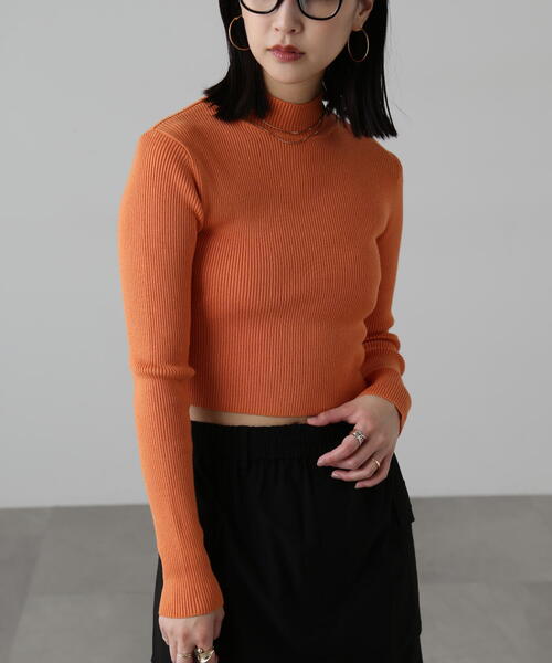 FREE'S MART（フリーズマート）の「ハイネックショート丈リブニット