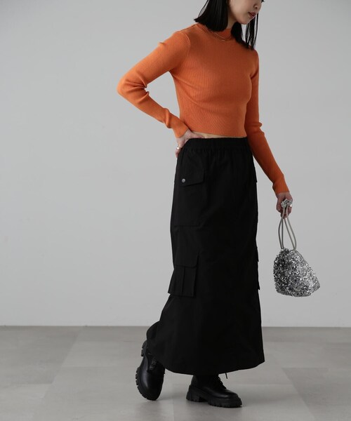 FREE'S MART（フリーズマート）の「ハイネックショート丈リブニット（ニット/セーター・レディース・オレンジ/ブルー/ホワイト/ブラック・FREE）」の10枚目の写真