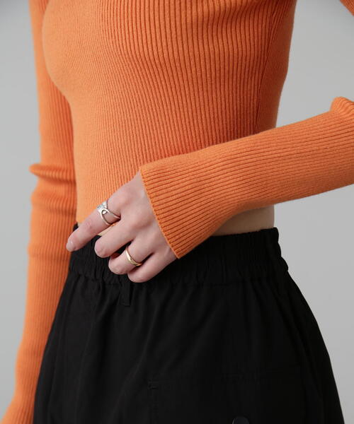 FREE'S MART（フリーズマート）の「ハイネックショート丈リブニット（ニット/セーター・レディース・オレンジ/ブルー/ホワイト/ブラック・FREE）」の16枚目の写真