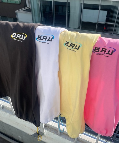 B.R.U（ブル）の「【B.R.Uロゴ】プリント刺繍ストリング半袖（Tシャツ/カットソー・メンズ・チャコールグレー/ホワイト/ピンク/イエロー・FREE）」の5枚目の写真