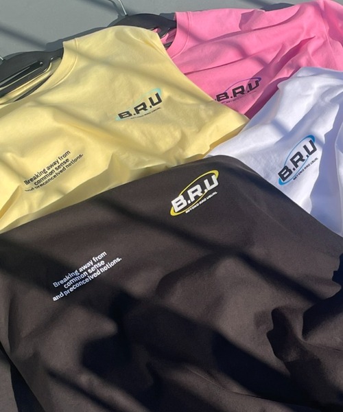 B.R.U（ブル）の「【B.R.Uロゴ】プリント刺繍ストリング半袖（Tシャツ/カットソー・メンズ・チャコールグレー/ホワイト/ピンク/イエロー・FREE）」の17枚目の写真