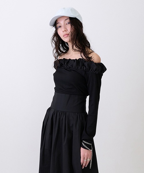 petit main LIEN(プティマインリアン)の「【LADIES】バルーン衿ロンT(Tシャツ/カットソー・レディース・チャコール/オフホワイト/ブラック・FREE)」の14枚目の写真