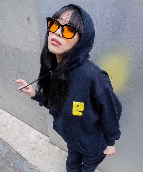 atmos pink（アトモスピンク）の「atmos pink Dance Festival Original Sweat Hoddie / アトモスピンク ダンス フェスティバル オリジナル スウェット フーディ（パーカー・レディース・ネイビー/ブラック/グレー・M/L）」の3枚目の写真