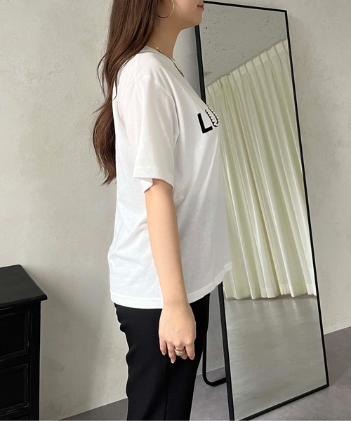 prose verse（プロズヴェール）の「フロッキーロゴパール付きT