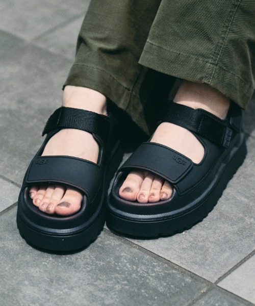 UGG(アグ)の「W GOLDENGLOW 1152685-BLK(サンダル・レディース・ブラック・9/8/7/6/5)」の11枚目の写真