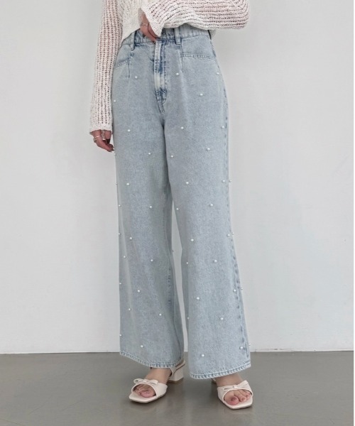 Heather(ヘザー)の「パールデニムパンツ 111638(デニムパンツ・レディース・ライトブルー/ケミカルウォッシュ・M/S)」の3枚目の写真