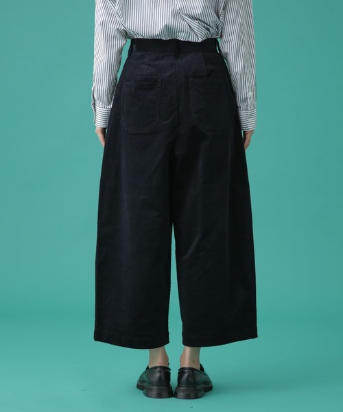Apo(s)ture（アポスチャー）の「DUA-001/コーデュロイワンタックサルエルパンツ（その他パンツ・レディース・ネイビー/ベージュ/ホワイト/カーキ・XS/S/M/L/XL）」の7枚目の写真