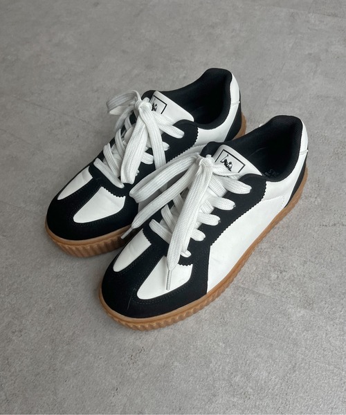 CPCM（シーピーシーエム）の「【レディースサイズ】ボリュームソールスニーカー（スニーカー・レディース・オフホワイト/ブラック/ベージュ・SMALL/MEDIUM/LARGE）」の11枚目の写真