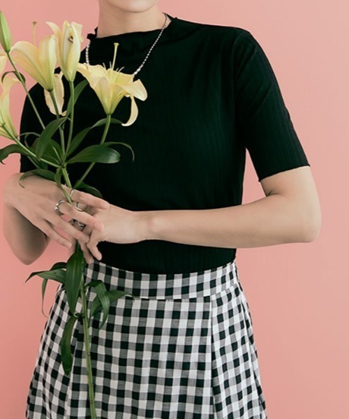 kirakiraShop(キラキラショップ)の「スーパー ストレッチ ソフト リブ トップス 半袖(Tシャツ/カットソー・レディース・ブラック/ベージュ系その他/アイボリー/ブルー系その他/イエロー系その他・S/M/L/XL)」の6枚目の写真