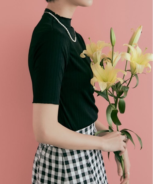 kirakiraShop(キラキラショップ)の「スーパー ストレッチ ソフト リブ トップス 半袖(Tシャツ/カットソー・レディース・ブラック/ベージュ系その他/アイボリー/ブルー系その他/イエロー系その他・S/M/L/XL)」の11枚目の写真