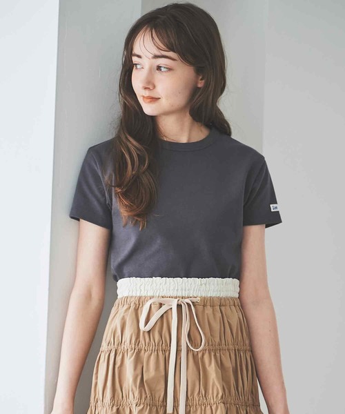 31 Sons de mode(トランテアン ソン ドゥ モード)の「【Leeコラボ】コンパクトフィットロゴTEE(Tシャツ/カットソー・レディース・オフホワイト/チャコールグレー・36)」の9枚目の写真