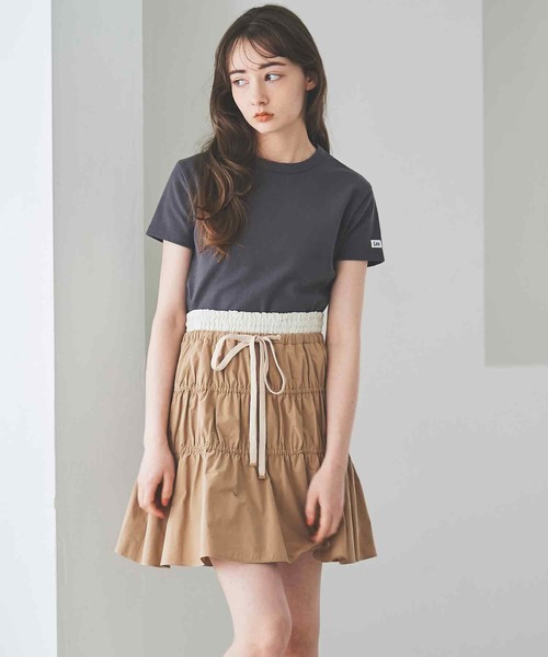 31 Sons de mode(トランテアン ソン ドゥ モード)の「【Leeコラボ】コンパクトフィットロゴTEE(Tシャツ/カットソー・レディース・オフホワイト/チャコールグレー・36)」の11枚目の写真