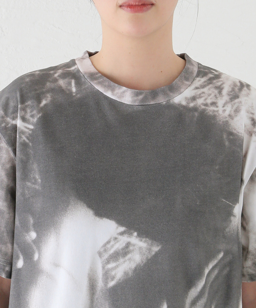 セール】【Carne Bollente/カルネボレンテ】 In The Grass：Tシャツ（T