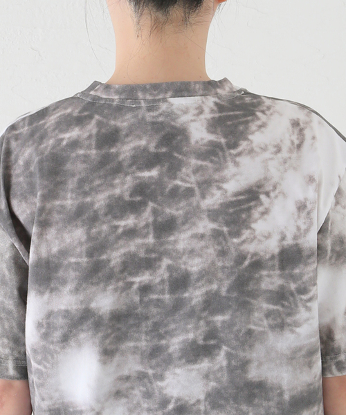 セール】【Carne Bollente/カルネボレンテ】 In The Grass：Tシャツ（T