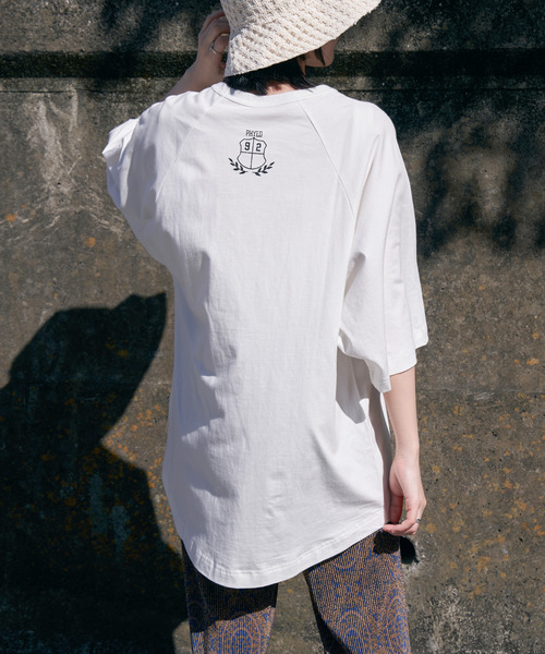 VENCEEXCHANGE(ヴァンスエクスチェンジ)の「AMBIANCE ラグランT(Tシャツ/カットソー・レディース・オフホワイト/チャコールグレー/ホワイト/ネイビー・FREE)」の14枚目の写真