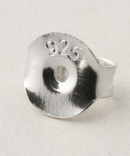 VERMEIL par iena(ヴェルメイユパーイエナ)の「LIE STUDIO(リエ スタジオ) The Julie Earrings 1014(ピアス(両耳用)・レディース・シルバー・FREE)」の5枚目の写真