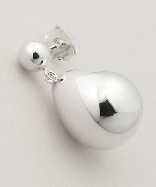 VERMEIL par iena(ヴェルメイユパーイエナ)の「LIE STUDIO(リエ スタジオ) The Julie Earrings 1014(ピアス(両耳用)・レディース・シルバー・FREE)」の7枚目の写真