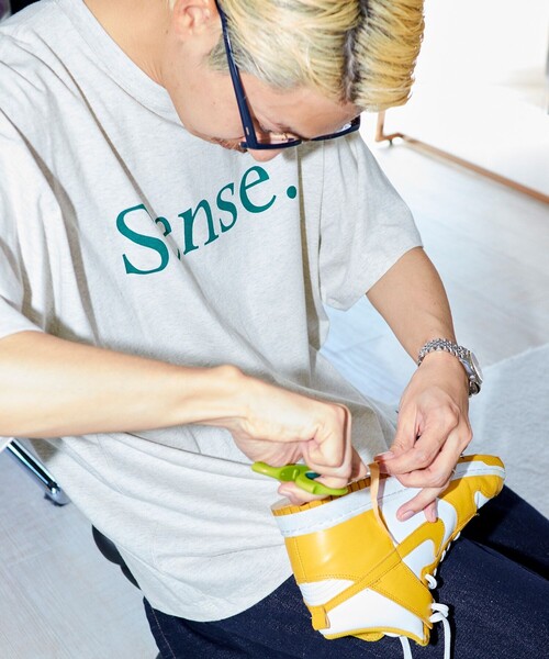 Firsthand(ファーストハンド)の「MA Firsthand/マ ファーストハンド Sense. LOGO PRINT TEE / フロントロゴプリントTシャツ(Tシャツ/カットソー・メンズ・ホワイト/ブラック/アッシュグレー・L/M)」の11枚目の写真