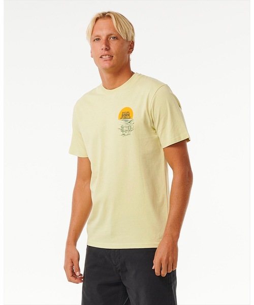 rip curl(リップカール)の「【RIPCURL(リップカール)】M KEEP ON TRUCKING TEE/バックプリント半袖Tシャツ(Tシャツ/カットソー・メンズ・イエロー系その他/ネイビー・LARGE/MEDIUM)」の6枚目の写真