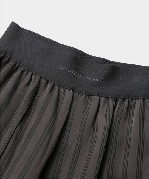 beautiful people(ビューティフルピープル)の「lining stripe elastic waist pants(その他パンツ・レディース・ネイビー/グレー・38/40/36/42/34)」の13枚目の写真