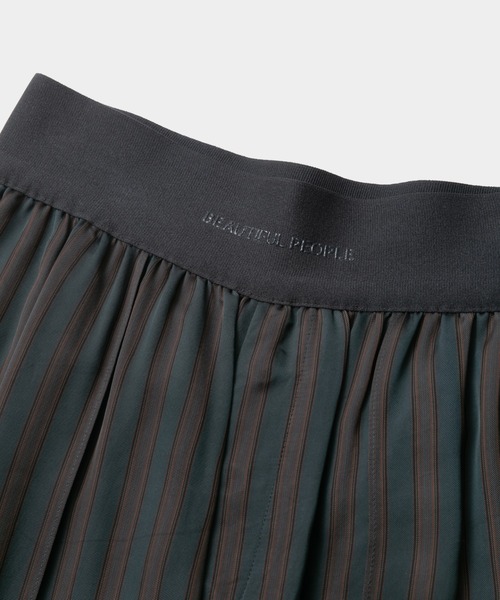 beautiful people(ビューティフルピープル)の「lining stripe elastic waist pants(その他パンツ・レディース・ネイビー/グレー・38/40/36/42/34)」の14枚目の写真