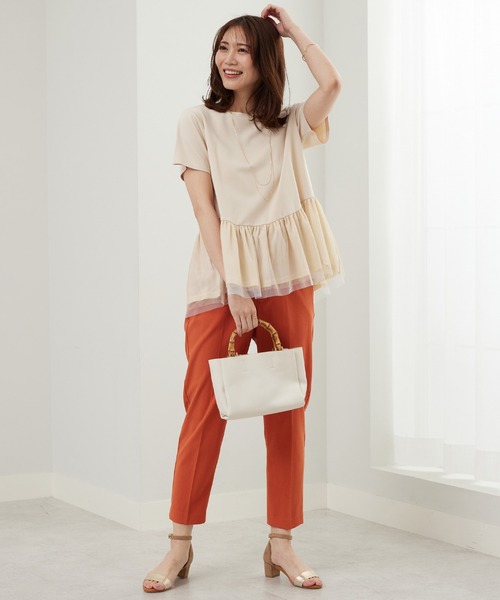 BELLUNA PLUS（ベルーナ）の「チュール素材切替デザインチュニック（Tシャツ/カットソー・レディース・ブラック系/アイボリー系・X-LARGE/LARGE/MEDIUM）」の4枚目の写真