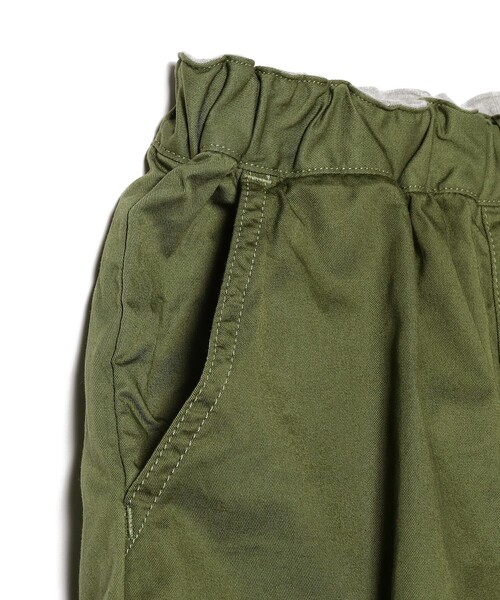 こども ビームス（コドモビームス）の「FABRIQ REPORT × こども ビームス / 別注 バルーン ショートパンツ (130～150cm)（その他パンツ・キッズ・オリーブ/カーキ・M/L）」の8枚目の写真
