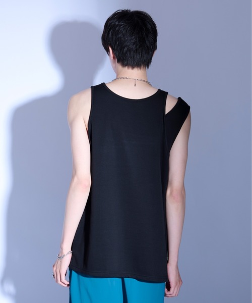 Ellno Loset（エルノロゼット）の「アシメデザインタンク（タンクトップ・メンズ・ブラック/オフホワイト・LARGE/MEDIUM/SMALL）」の4枚目の写真
