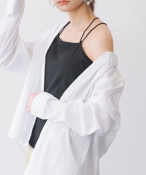 and it_（アンドイット）の「カップ付バッククロスストラップスクエアキャミソール（キャミソール・レディース・ブラック/オフホワイト・M）」の8枚目の写真