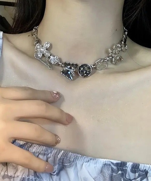 Port(ポート)の「【 Port / ポート 】 マルチ チャーム チョーカー / ショート ネックレス(ネックレス・レディース・B/A/C/D/F/E/G/H/I/J/K・FREE)」の4枚目の写真