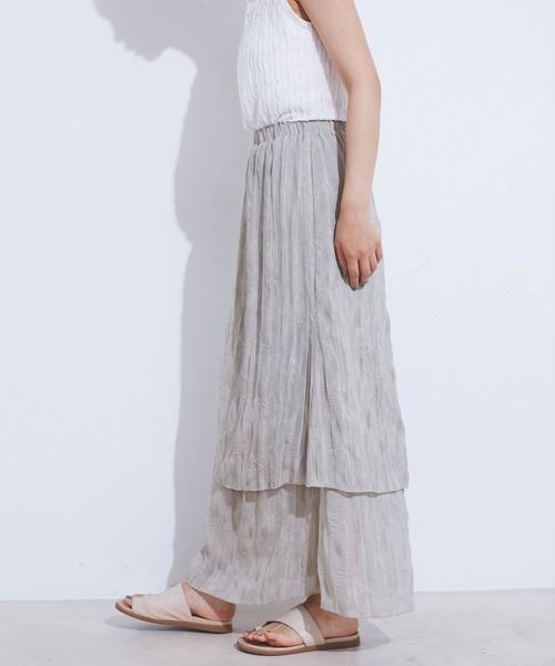 CE'E_SE'E（シーシー）の「ヴィンテージライク シアーレイヤードスカート（スカート・レディース・スミクロ/ライトグレー/グリーン・FREE）」の8枚目の写真