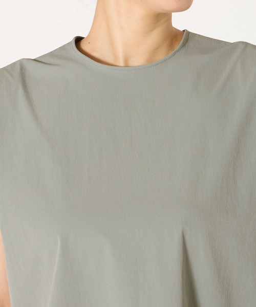 BARNYARDSTORM(バンヤードストーム)の「BARNYARDSTORM / 撥水ノースリプルオーバー / ハンドウォッシャブル(シャツ/ブラウス・レディース・カーキ/ネイビー・1/0)」の3枚目の写真