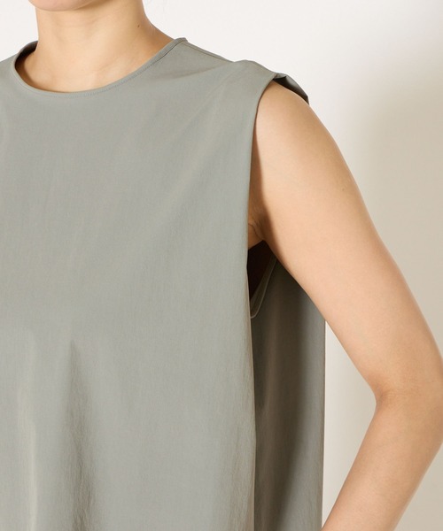 BARNYARDSTORM(バンヤードストーム)の「BARNYARDSTORM / 撥水ノースリプルオーバー / ハンドウォッシャブル(シャツ/ブラウス・レディース・カーキ/ネイビー・1/0)」の4枚目の写真