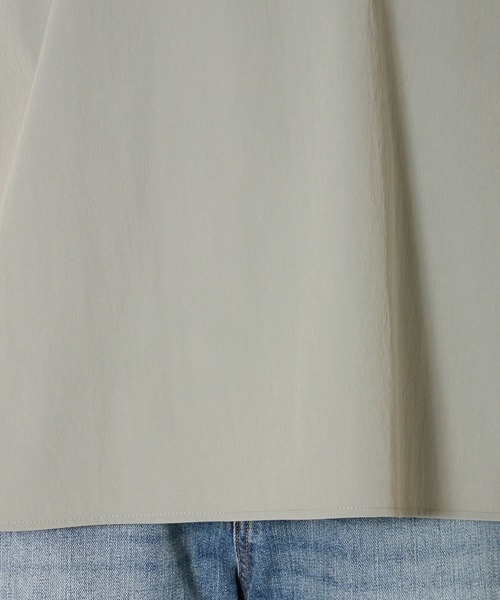 BARNYARDSTORM(バンヤードストーム)の「BARNYARDSTORM / 撥水ノースリプルオーバー / ハンドウォッシャブル(シャツ/ブラウス・レディース・カーキ/ネイビー・1/0)」の6枚目の写真