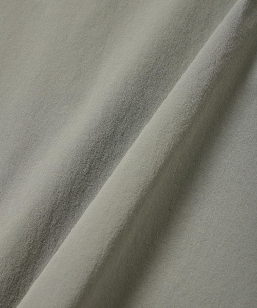 BARNYARDSTORM(バンヤードストーム)の「BARNYARDSTORM / 撥水ノースリプルオーバー / ハンドウォッシャブル(シャツ/ブラウス・レディース・カーキ/ネイビー・1/0)」の7枚目の写真