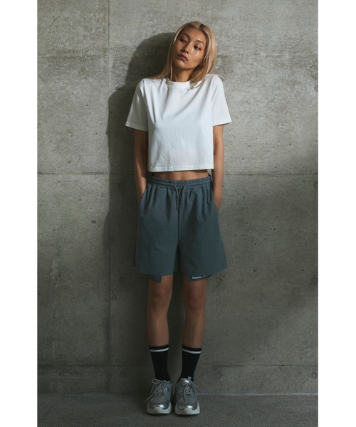 福寿外貌(フクジュガイボウ)の「コンパクトバックオープンTシャツ(Tシャツ/カットソー・レディース・ブラック/ホワイト/チャコール・FREE)」の20枚目の写真