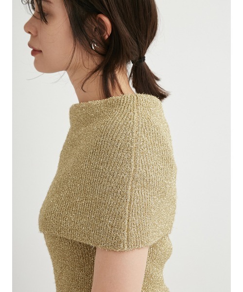 emmi（エミ）の「オフショルラメニットプルオーバー（ニット/セーター・レディース・ゴールド/シルバー/ブラック・FREE）」の10枚目の写真