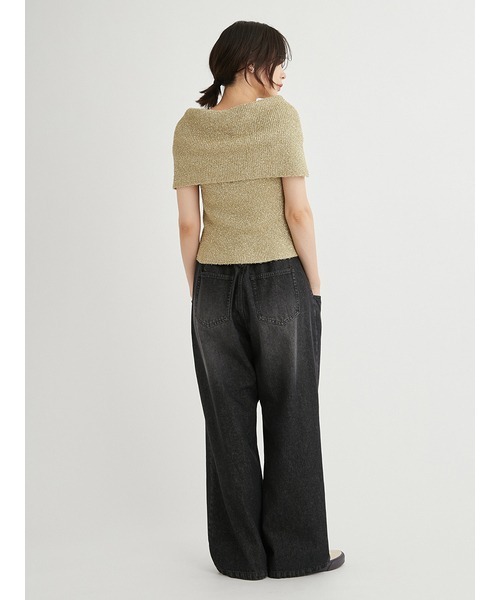 emmi（エミ）の「オフショルラメニットプルオーバー（ニット/セーター・レディース・ゴールド/シルバー/ブラック・FREE）」の6枚目の写真