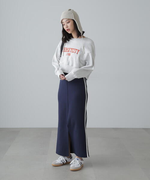 FREE'S MART(フリーズマート)の「◆カレッジロゴショート丈スウェット(スウェット・レディース・パープル/ブラック/ホワイト系その他・FREE)」の16枚目の写真