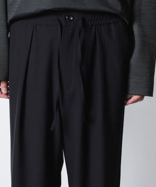 ATTACHMENT（アタッチメント）の「2/90 ウール トロピカル イージートラウザーズ / 2/90 WO TROPICAL EASY TROUSERS（スラックス・メンズ・ダークネイビー/ブラック・2/1/3）」の9枚目の写真