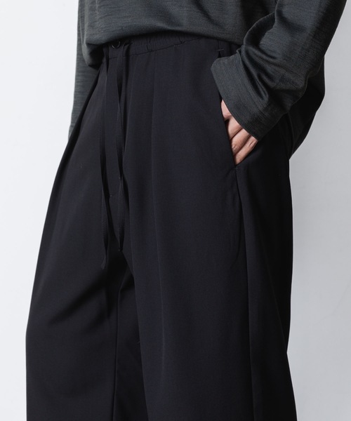 ATTACHMENT（アタッチメント）の「2/90 ウール トロピカル イージートラウザーズ / 2/90 WO TROPICAL EASY TROUSERS（スラックス・メンズ・ダークネイビー/ブラック・2/1/3）」の10枚目の写真