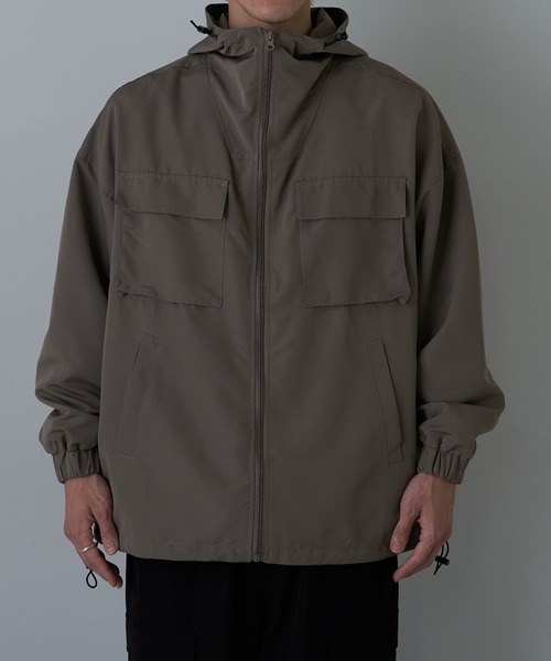 COLONY 2139(コロニートゥーワンスリーナイン)の「ビッグフーディー(マウンテンパーカー・メンズ・ブラック/グレイッシュベージュ・MEDIUM/LARGE)」の5枚目の写真