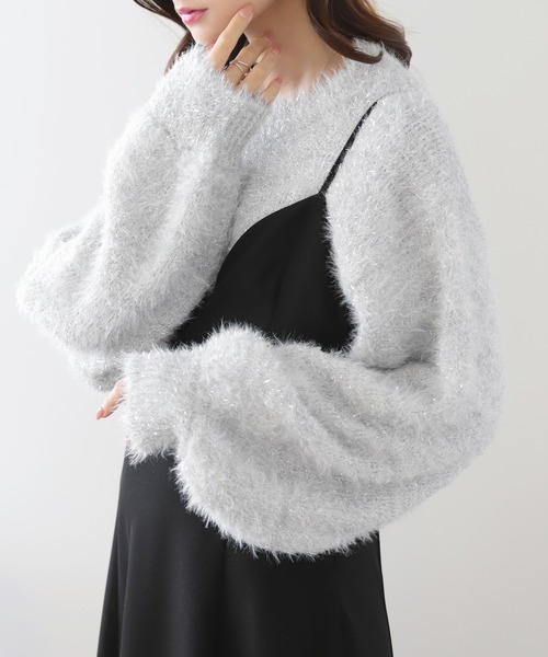 nouvellemoi（ヌーベルモイ）の「ボリュームスリーブラメニット（ニット/セーター・レディース・ベージュ/ライトグレー/アイボリー/ブラック・M）」の4枚目の写真