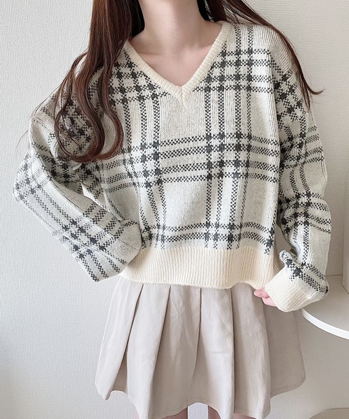 セール】Vネックチェックニット（ニット/セーター）｜Nana(ナナ)（ナナ
